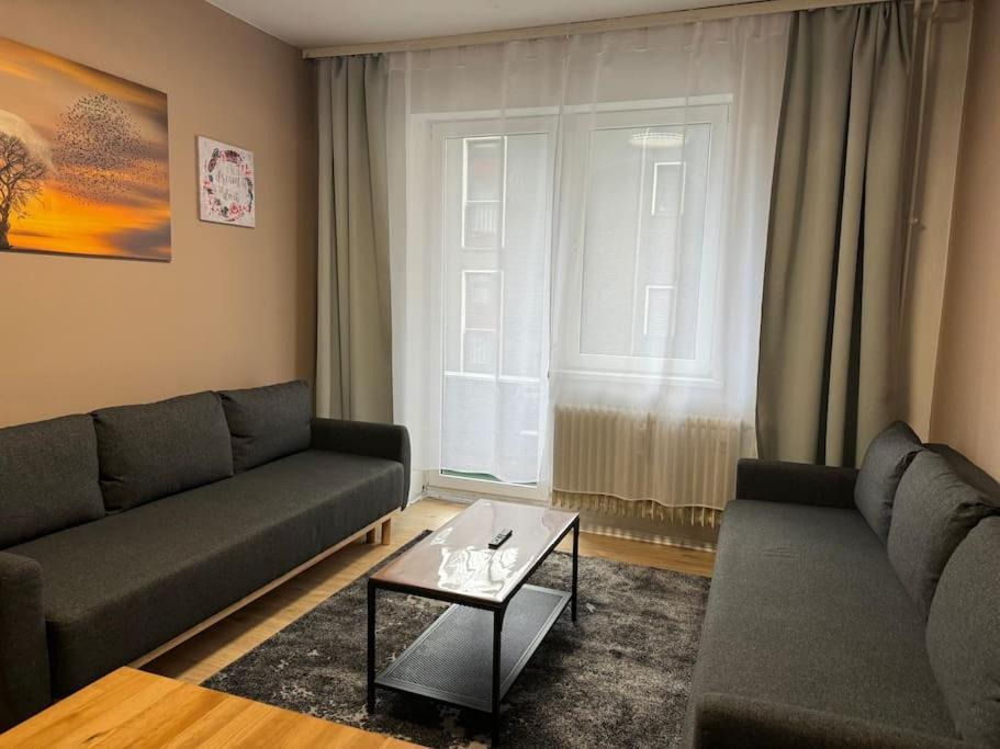 Choice Berlin - Wohnung Fuer Bis Zu 12 Personen Luaran gambar