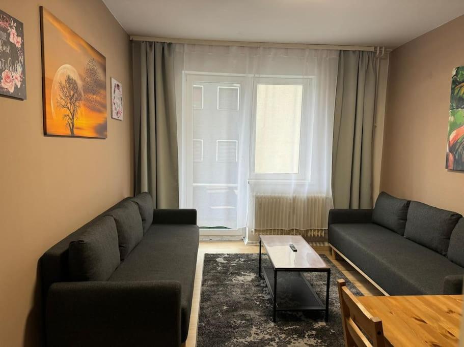 Choice Berlin - Wohnung Fuer Bis Zu 12 Personen Luaran gambar