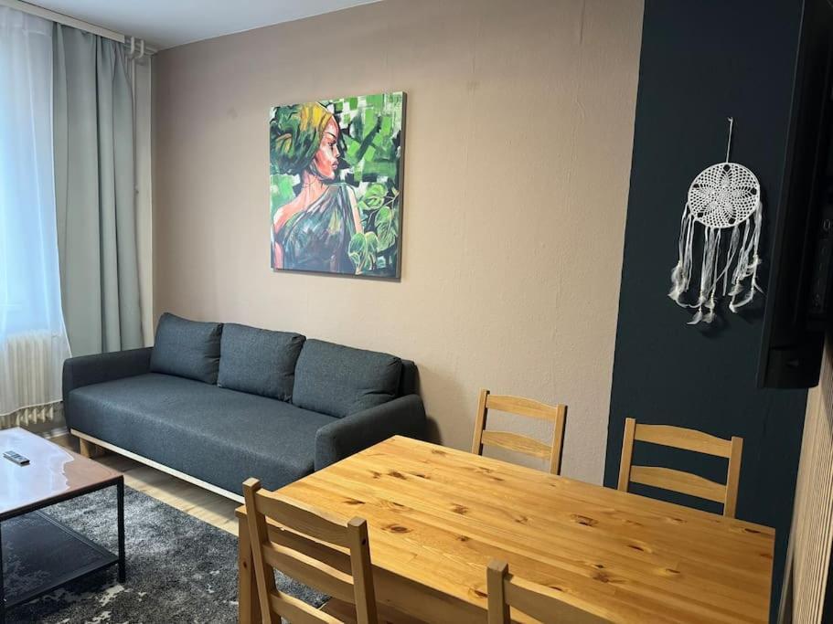 Choice Berlin - Wohnung Fuer Bis Zu 12 Personen Luaran gambar